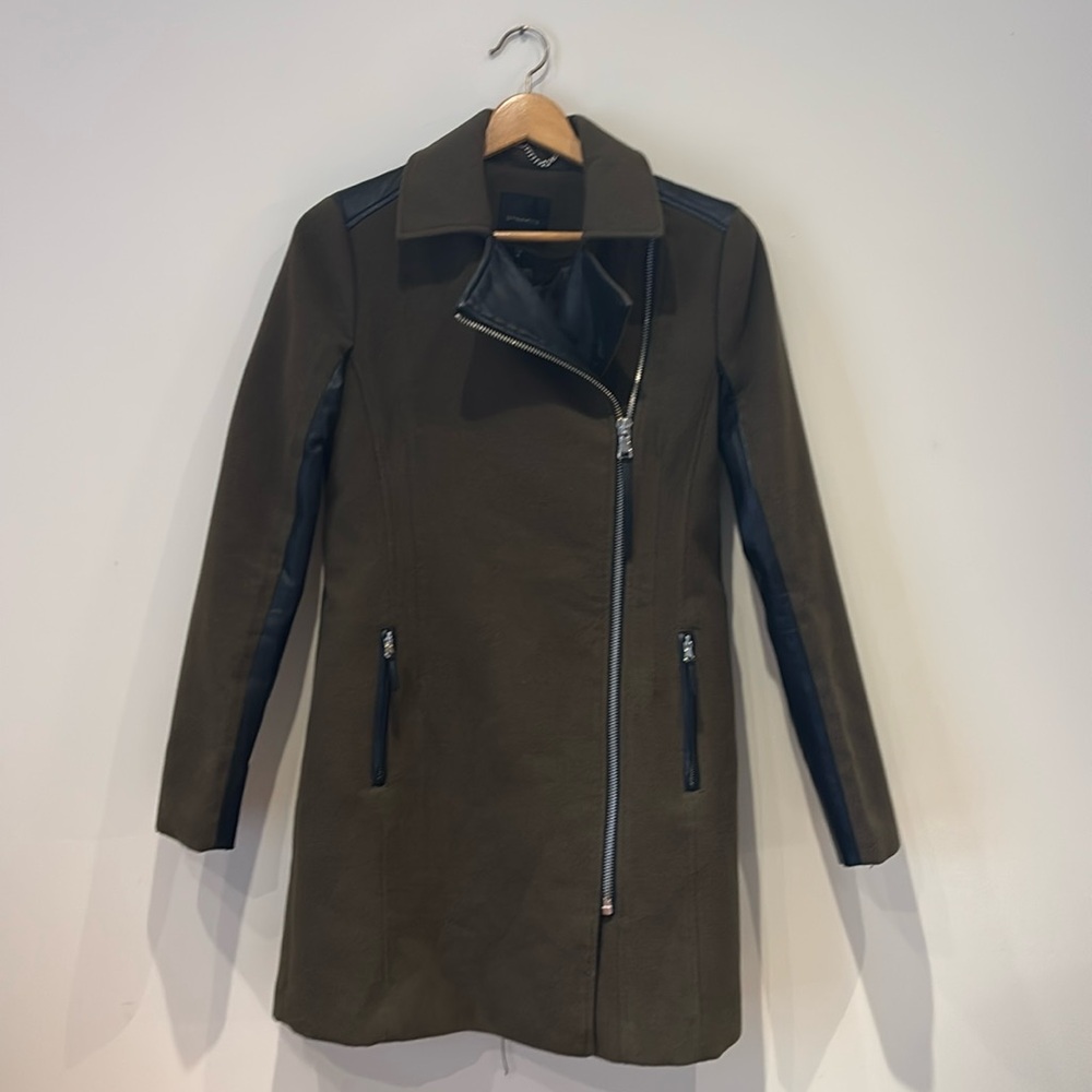 Women’s Dynamite fall jacket. Dark green with faux leather